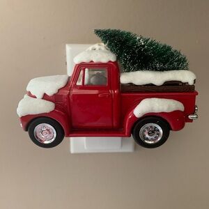 Bath and Body Works Christmas Truck with Tree Wallflower